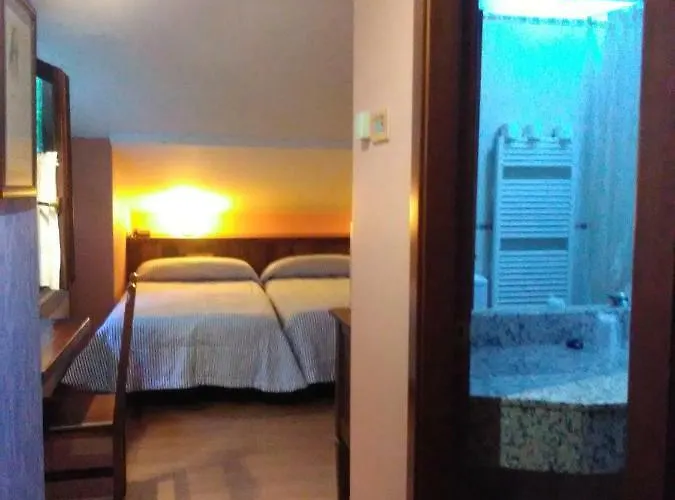 Turpi Hotell Benasque